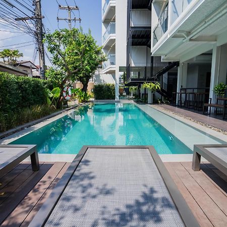 Por Thapae Gate Hotel Chiang Mai Exterior photo